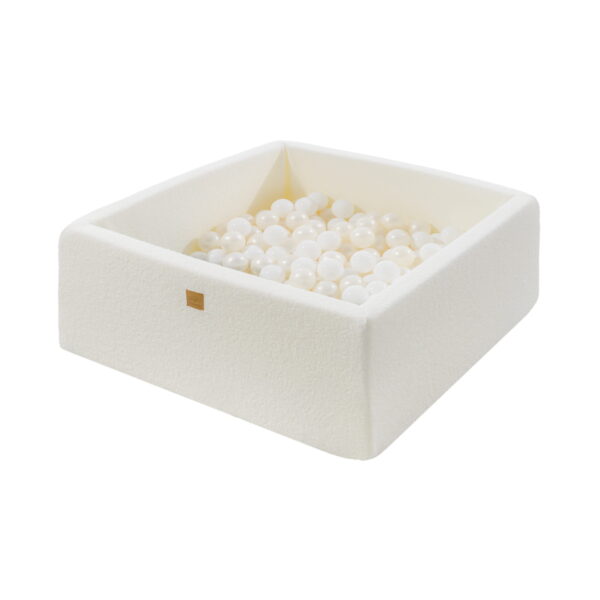 934d43ac3130d487fa301a9c39b4ae01 (1) MeowBaby® Boucle White Square Balls Pit 90x90x40cm - 200 White Pearl Balls