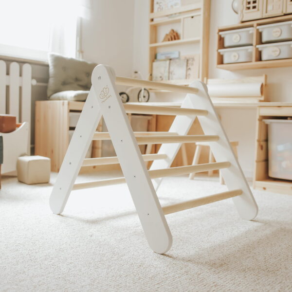 Meowbaby_ladder house_white_light grey cover13 White Ladder House With a Pink Cover