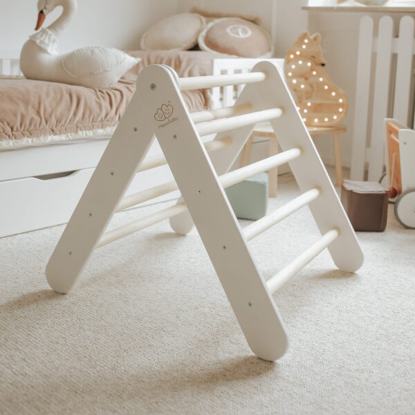 Meowbaby_ladder house_white_light grey cover14 White Ladder House With a Pink Cover