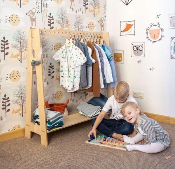 SweetHOME_28.02_JPG-20a Kleiderständer für Kinder