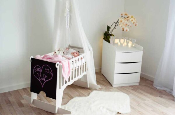 häll-1 Baby cradle