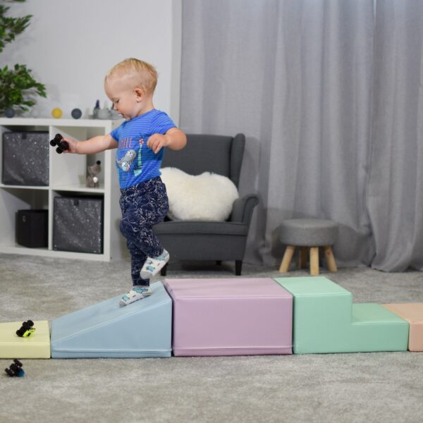 iglu-corner-climber-pastel-719ef1e5.jpg Soft Play 5 Foam Block Set - Light Pastel Corner Climber